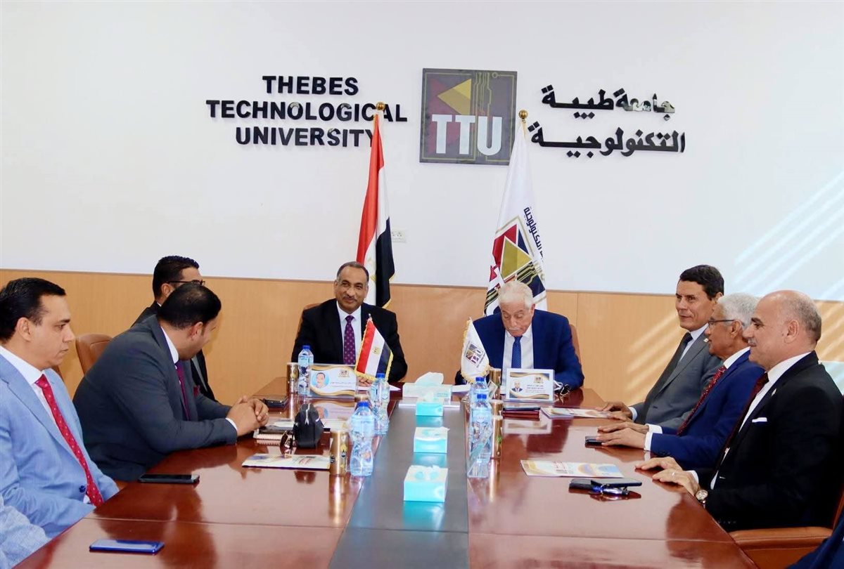 مستشار الرئيس بجامعة طيبة