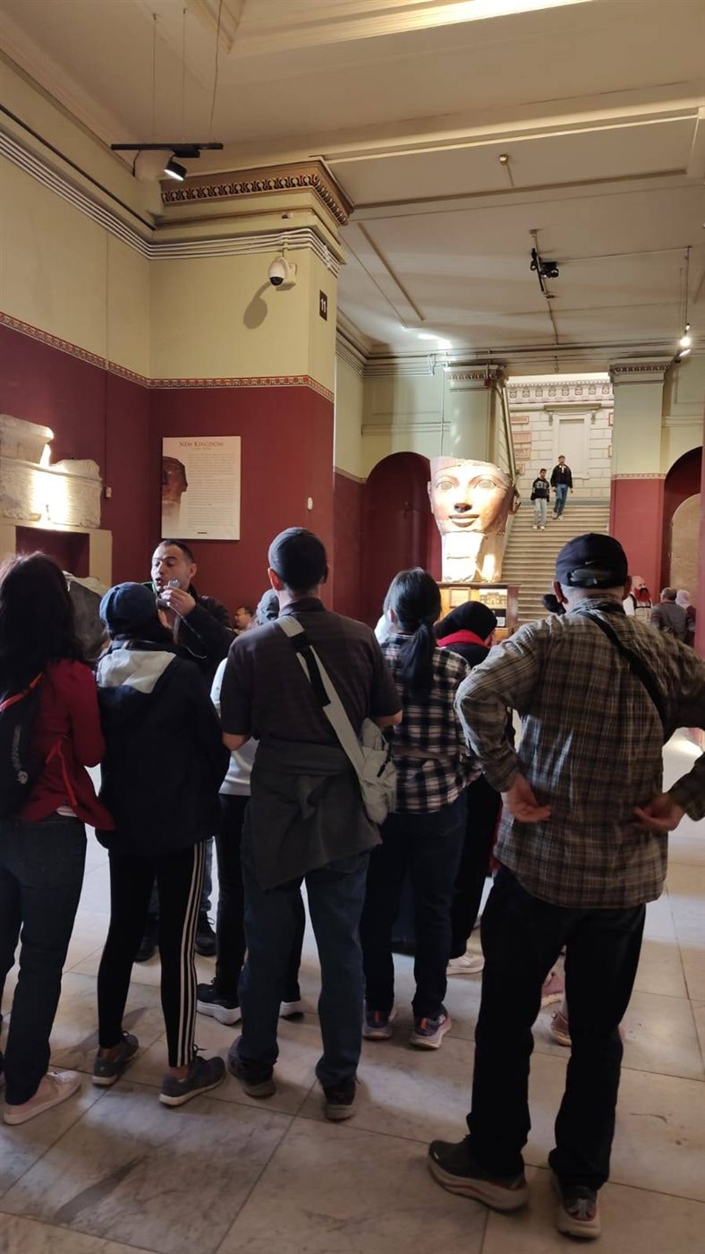إقبال جماهيري على كنوز المتحف المصري بالتحرير