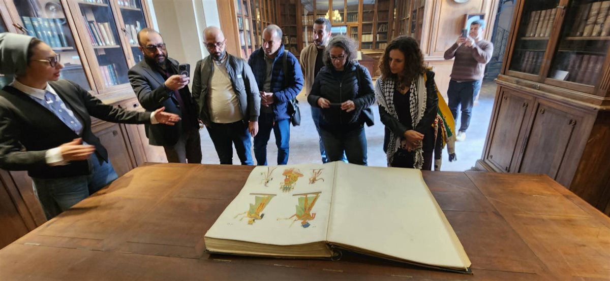 أدباء العرب في رحاب مكتبة المتحف المصري بالتحرير