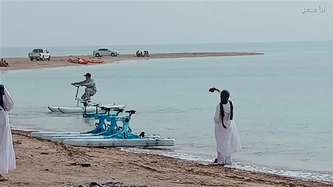 إيقاف رحلات الويند والكايت سيرف في شواطئ دهب بسبب ضعف الرياح