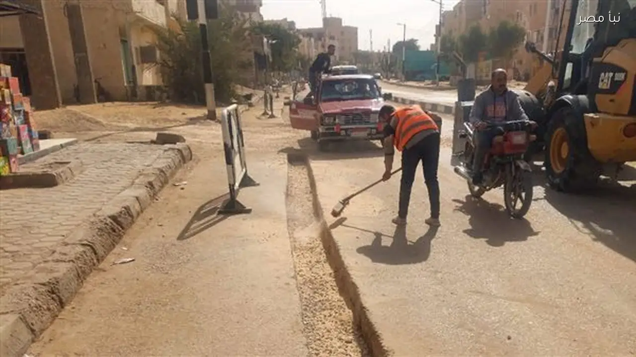 الوادي الجديد تبدأ ترميم ورصف مسار شبكات الغاز الطبيعي لتحسين البنية التحتية