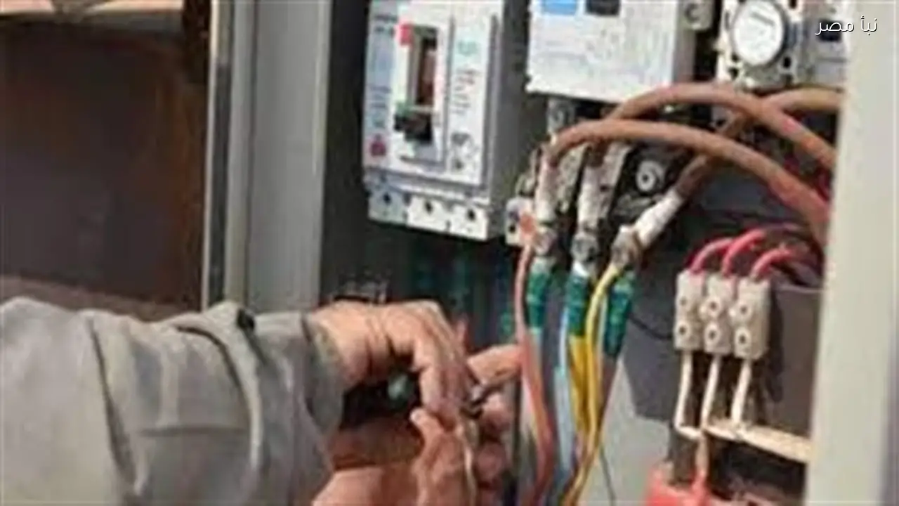 انقطاع التيار الكهربائي عن إدفو قبلي لثلاث ساعات متواصلة