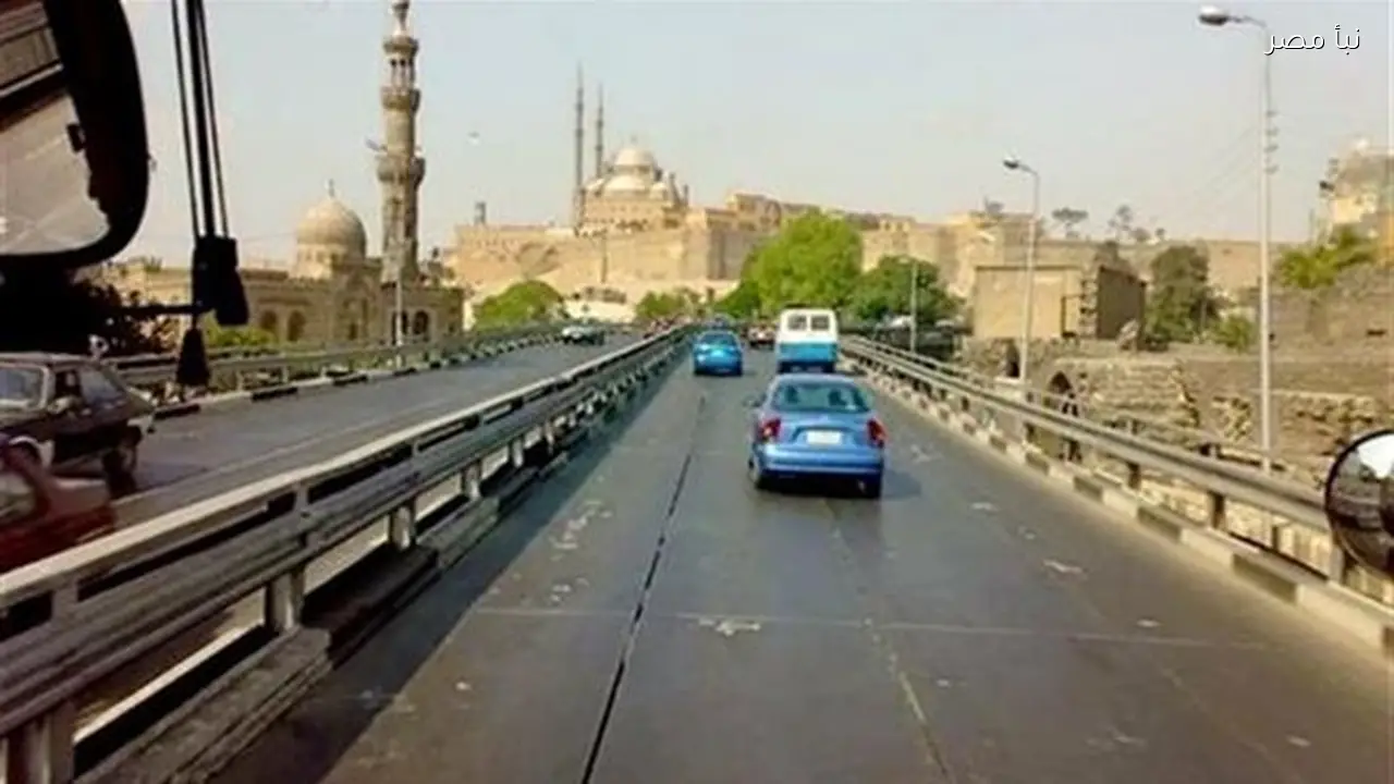 بدء إزالة كوبري السيدة عائشة في القاهرة مع تنفيذ التحويلات المرورية المطلوبة