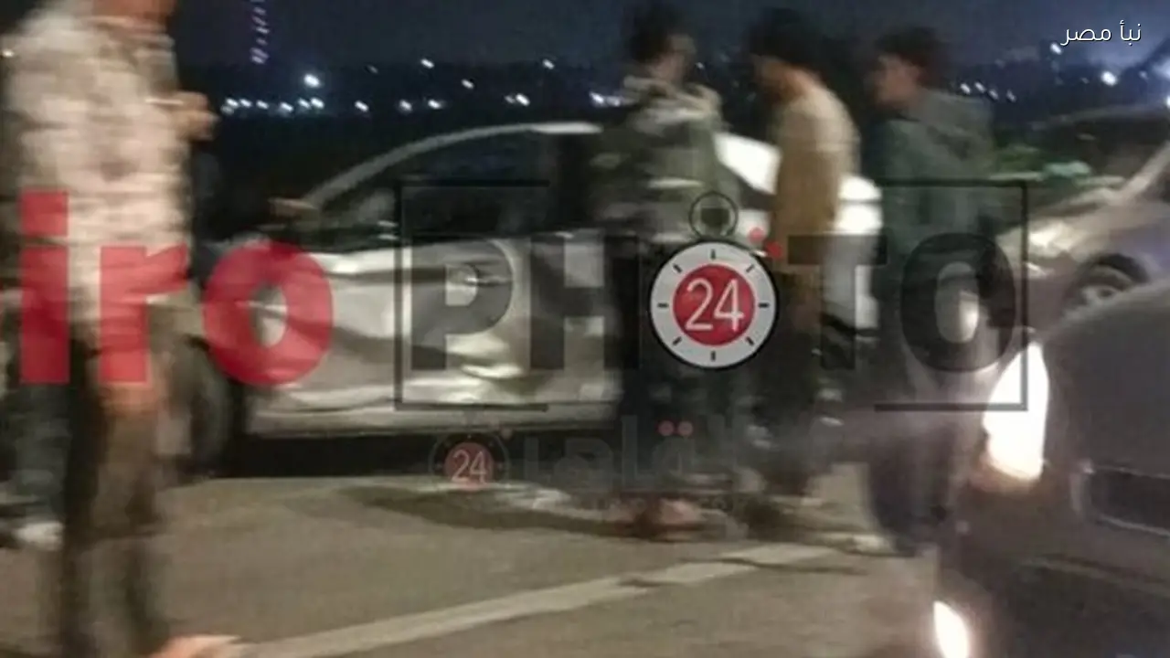 تحطم ثلاث سيارات نتيجة السرعة الزائدة أعلى نزلة الدائري بشبرا الخيمة