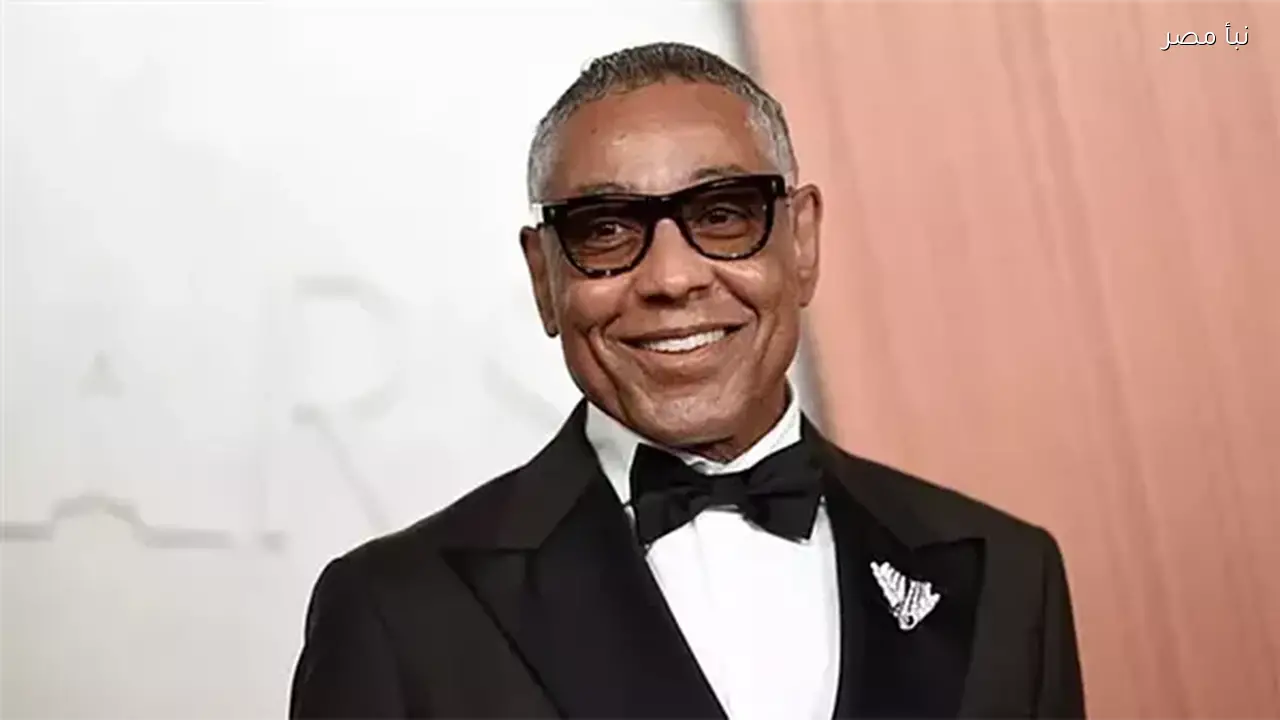 جيانكارلو إسبوزيتو نجم مسلسل Breaking Bad يدعو إلى تغيير سياسي ضد دونالد ترامب