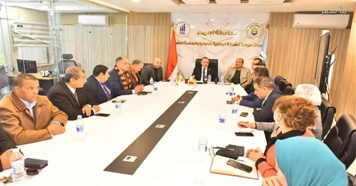 فتح لجان جولة الإعادة في الدوائر الثلاث بأسيوط اليوم الأول من التصويت