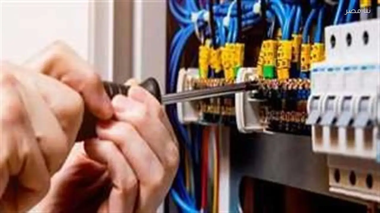 فصل التيار الكهربائي عن 12 قرية في قنا بسبب أعمال الصيانة