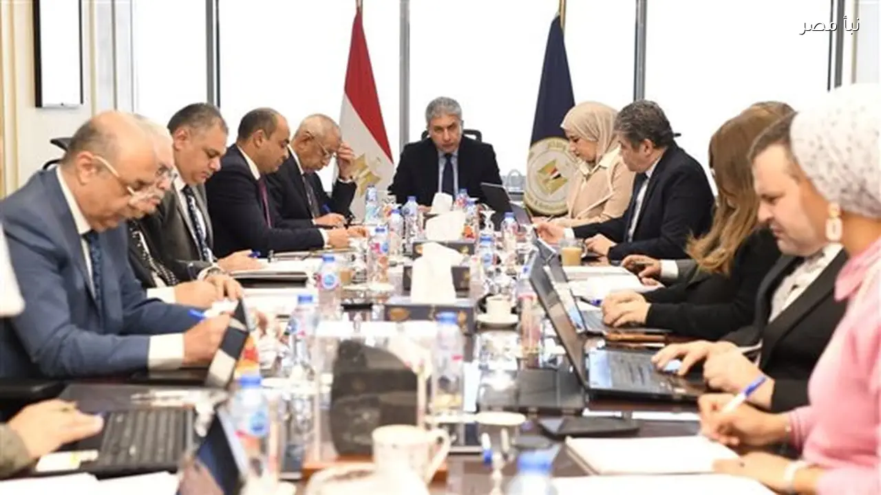 وزير الآثار يترأس اجتماع مجلس إدارة صندوق دعم السياحة لبحث تعزيز التدريب السياحي