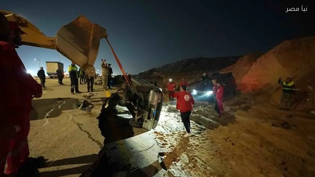 انفجار ماسورة محور المشير يكشف تعرض أسرة صحفي للغرق في مياه الصرف ويطالب بالتحقيق