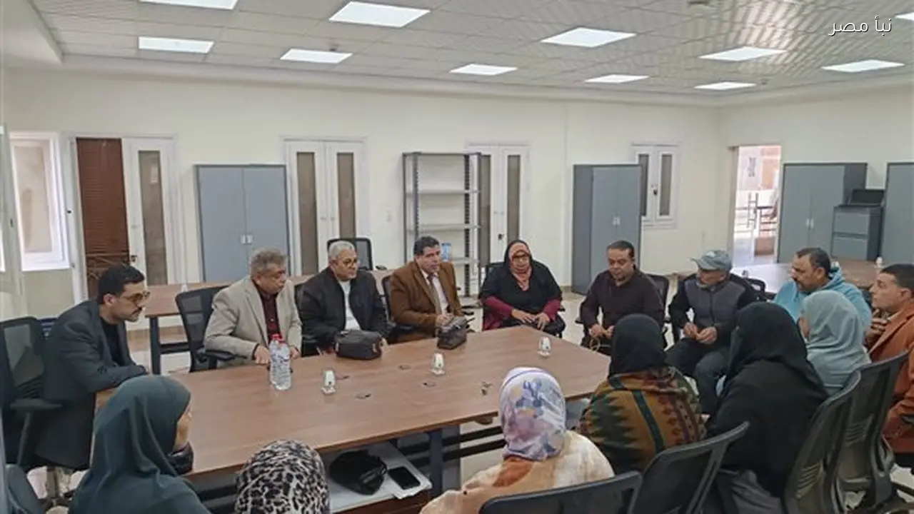 محافظ الدقهلية يعزز منظومة النظافة بسيارات مكنسية جديدة ويطلق التشغيل التجريبي للمراكز التكنولوجية بشربين ضمن مبادرة حياة كريمة