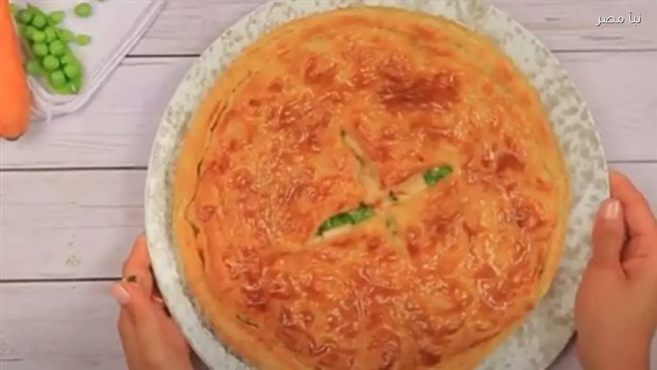 طريقة تحضير فطيرة الدجاج بالخضار في اثنتي عشرة خطوة