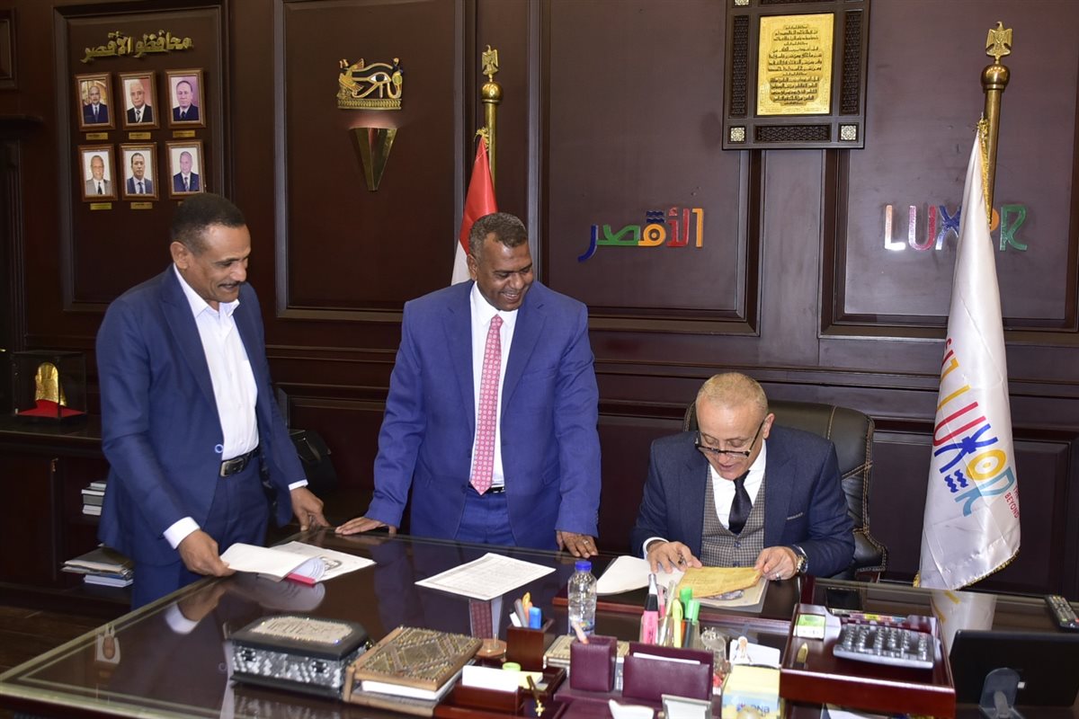 محافظ الأقصر يعتمد نتيجة الشهادة الإعدادية