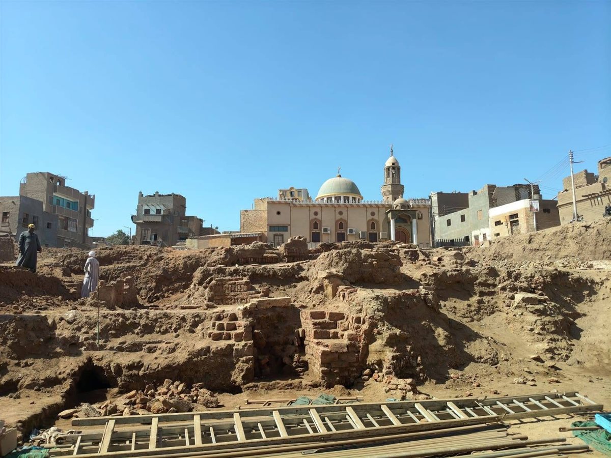 تطوير معبد خنوم بإسنا