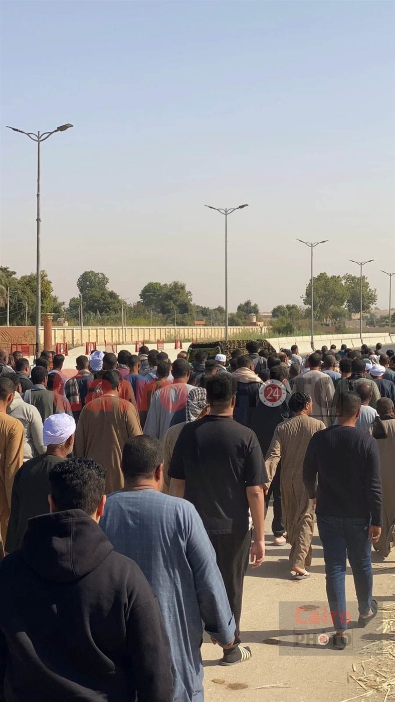 جنازة مهيبة لشيخ المالكية بالأقصر