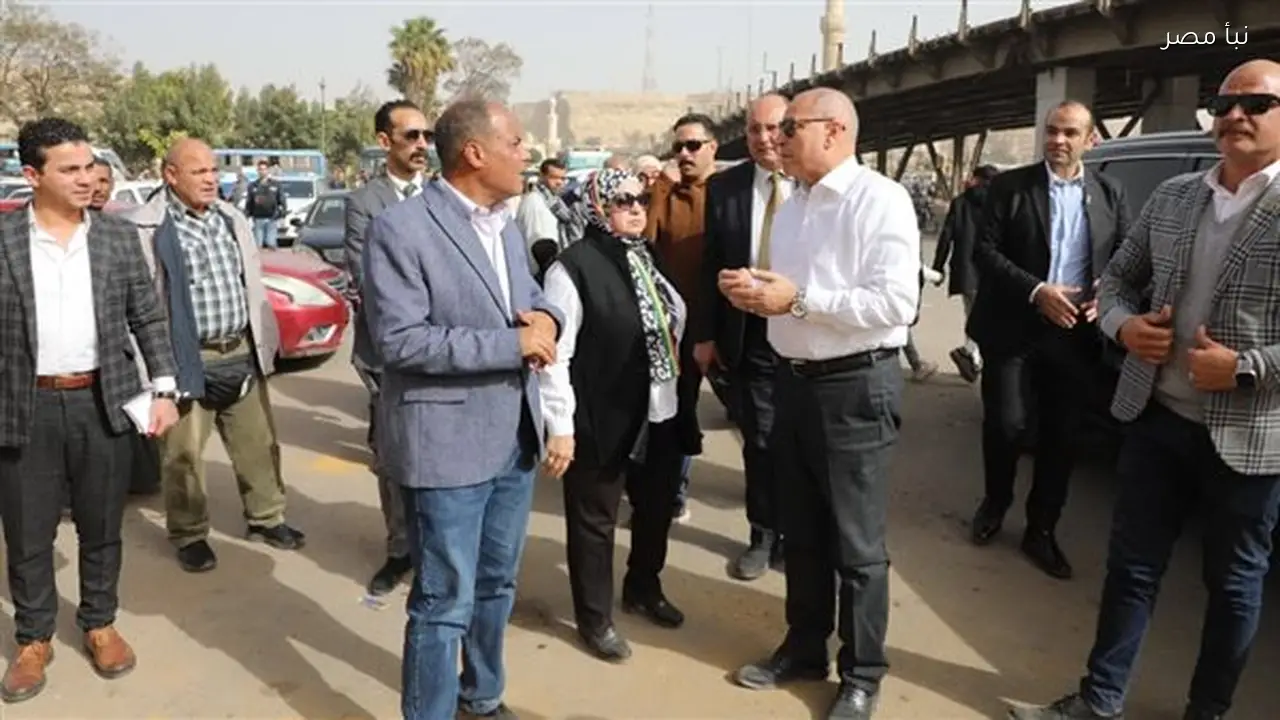 محافظ القاهرة يؤكد عدم المساس بسوق الحمام في السيدة عائشة مع تطوير المنطقة دون الإضرار بالتجار