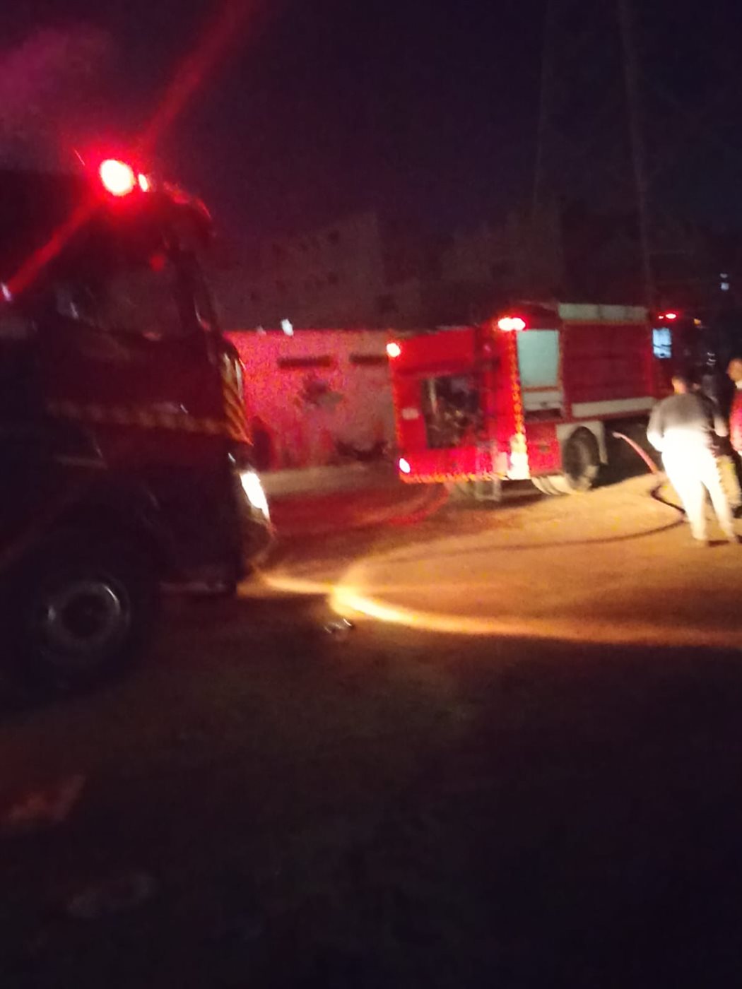 حريق في مخازن تعبئة وتغليف بسوهاج