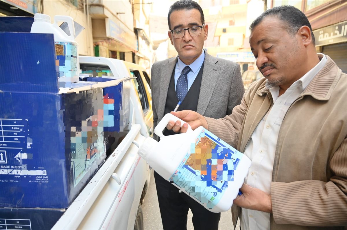 حملات تموينية مكبرة 