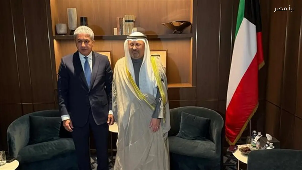 وزير السياحة يجتمع مع وزير الاتصالات وتكنولوجيا المعلومات الكويتي لتعزيز التعاون المشترك