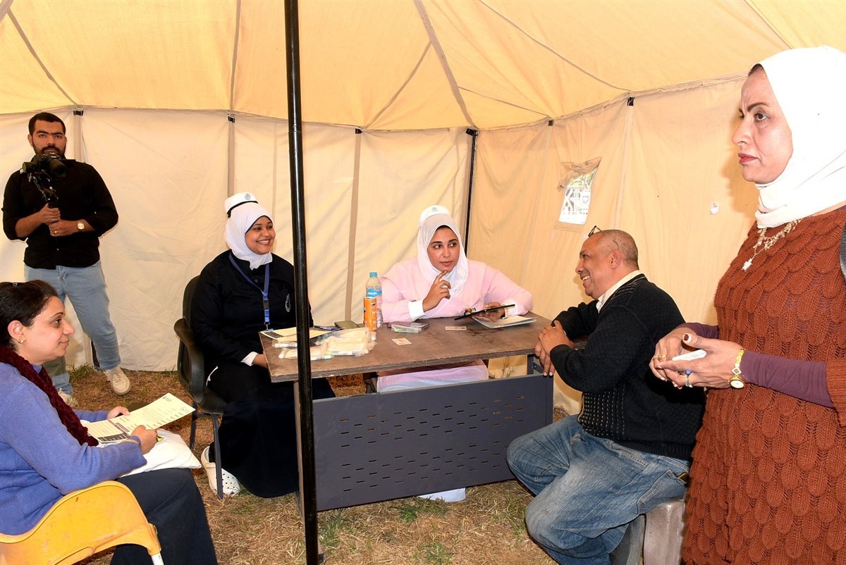 نائب محافظ الأقصر يشهد انطلاق قافلة من بدرى أمان