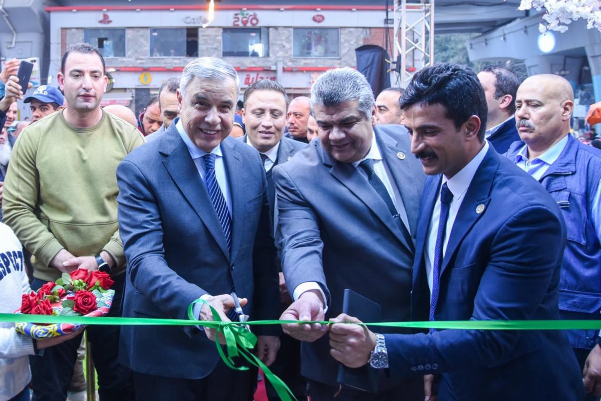 جولة محافظ الإسكندرية