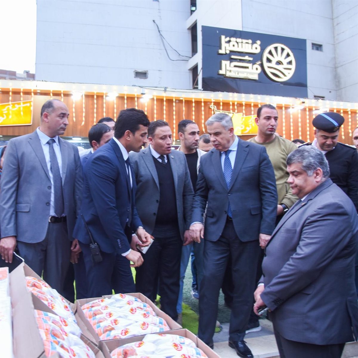 جولة محافظ الإسكندرية