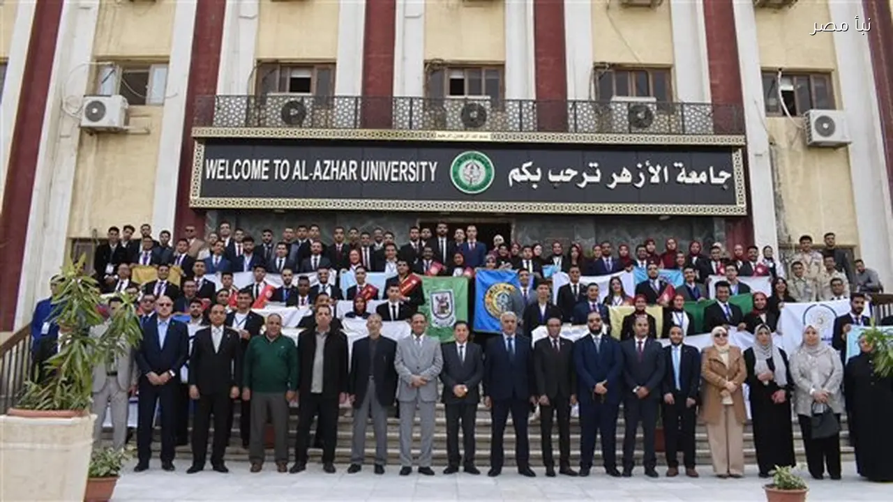 طلاب جامعة عين شمس يشاركون في ملتقى طلاب من أجل مصر بجامعة الأزهر لبناء كوادر شبابية واعية ومؤهلة