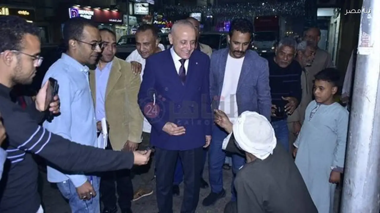 محافظ الأقصر يستجيب لمسن قعيد ويعالج مشكلة معاشه جبرًا للخواطر