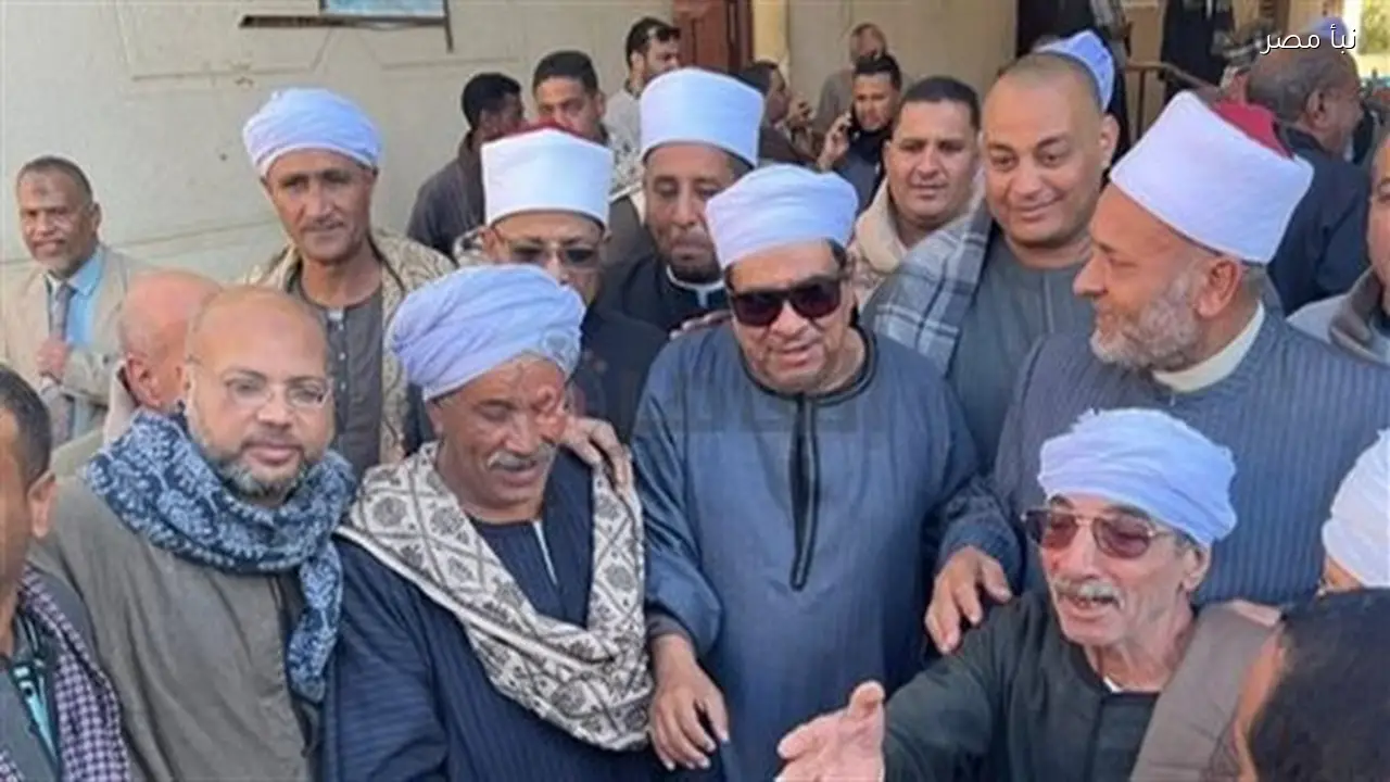 صلح تاريخي في الصعيد ينهي خصومة نجع البركة بالأقصر بالعناق ويستقبل الأمل بساحة الطيب