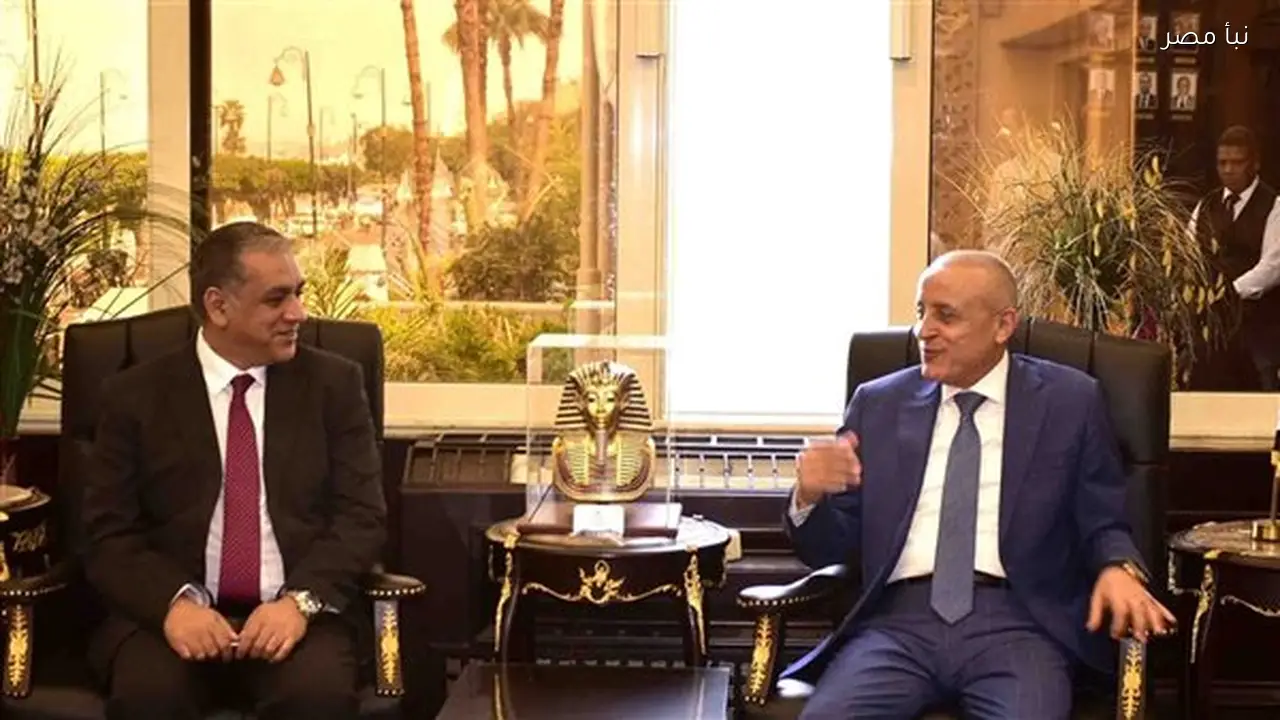 القنصل البريطاني يؤكد أن الأقصر وجهة سياحية استثنائية ونسعى لزيادة تدفق السياح البريطانيين إليها