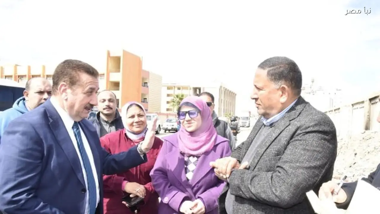 محافظ بورسعيد يعلن بدء رفع المخلفات من منطقة أرض السيد متولي بالقابوطي