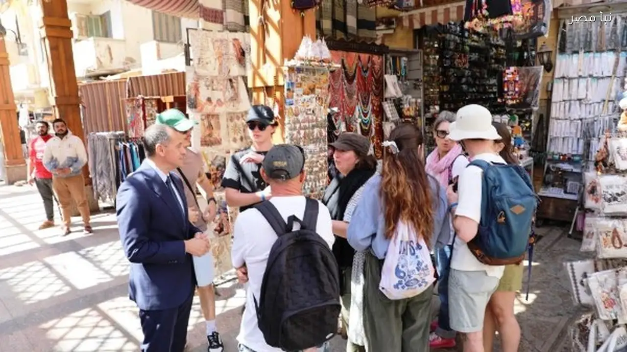 أسوان تسحر السائحين بجمالها واحتفالية الجامع الأزهر وورشة لتطوير المهارات