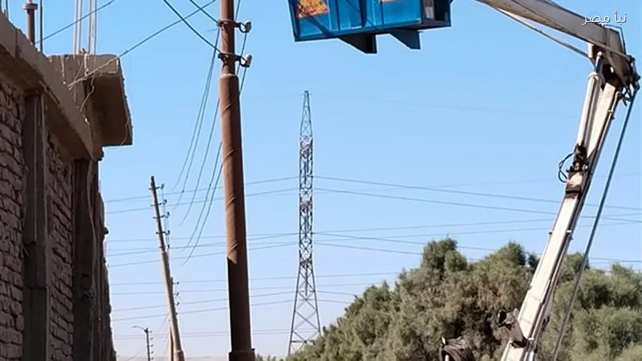 أعمال تطوير مستمرة للبنية التحتية وتحسين الإنارة في أرمنت