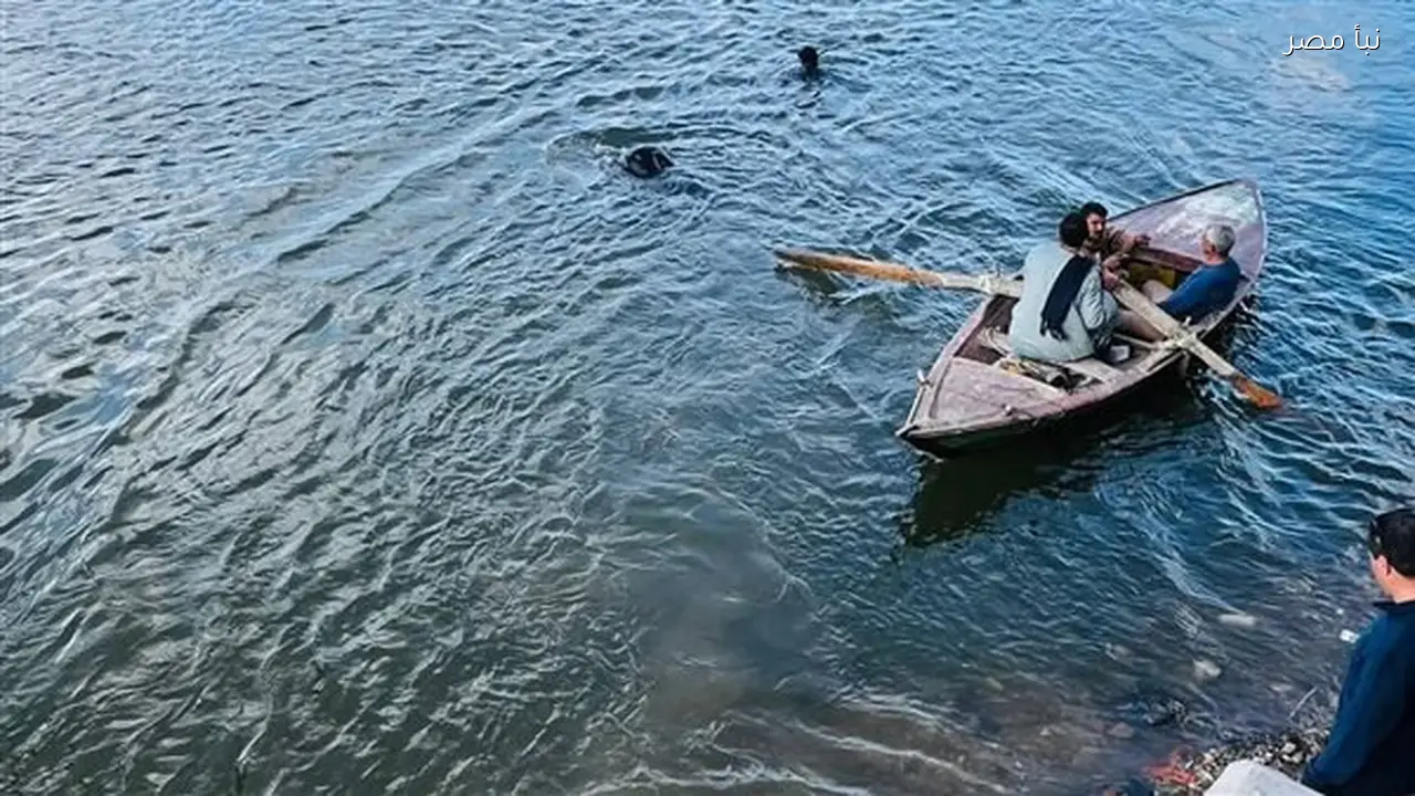 أهالي كوم حمادة في البحيرة يناشدون بالدعاء للغريق المفقود خلال صلاة الجمعة