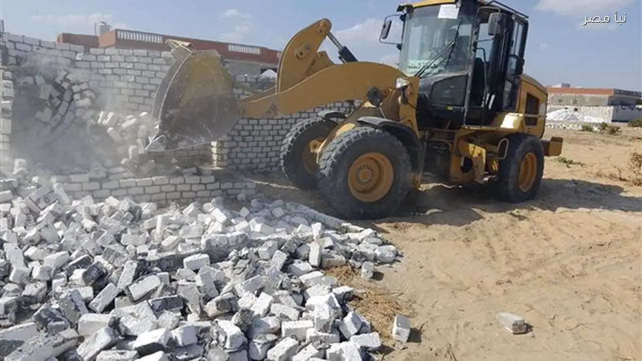 إزالة 42 حالة تعدٍ خلال المرحلة الثانية من الموجة 28 للإزالات في الإسماعيلية