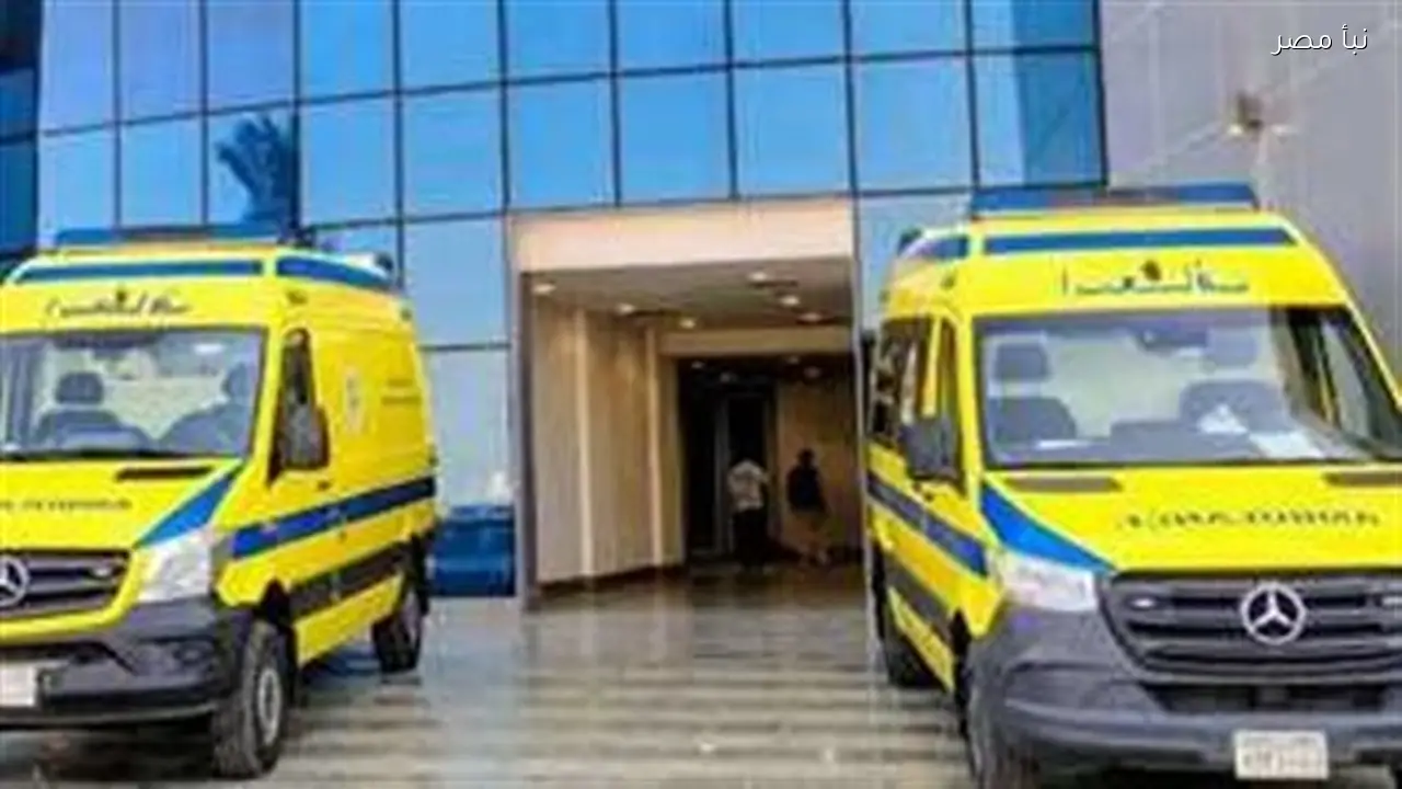 إصابة ثلاثة أشخاص جراء تصادم سيارتين على طريق القنطرة العريش في شمال سيناء