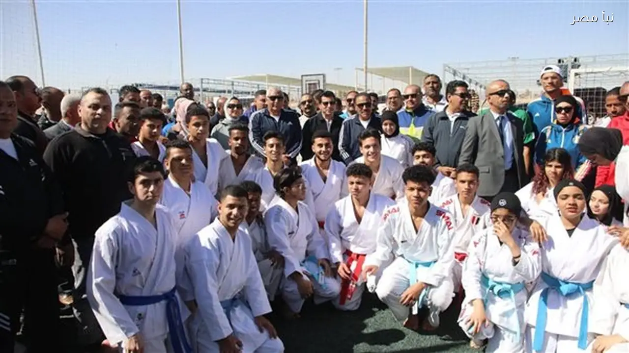 افتتاح المنطقة الرياضية الجديدة بمجمع المصالح الحكومية بالخارجة بحضور وزير الرياضة ومحافظ الوادي الجديد