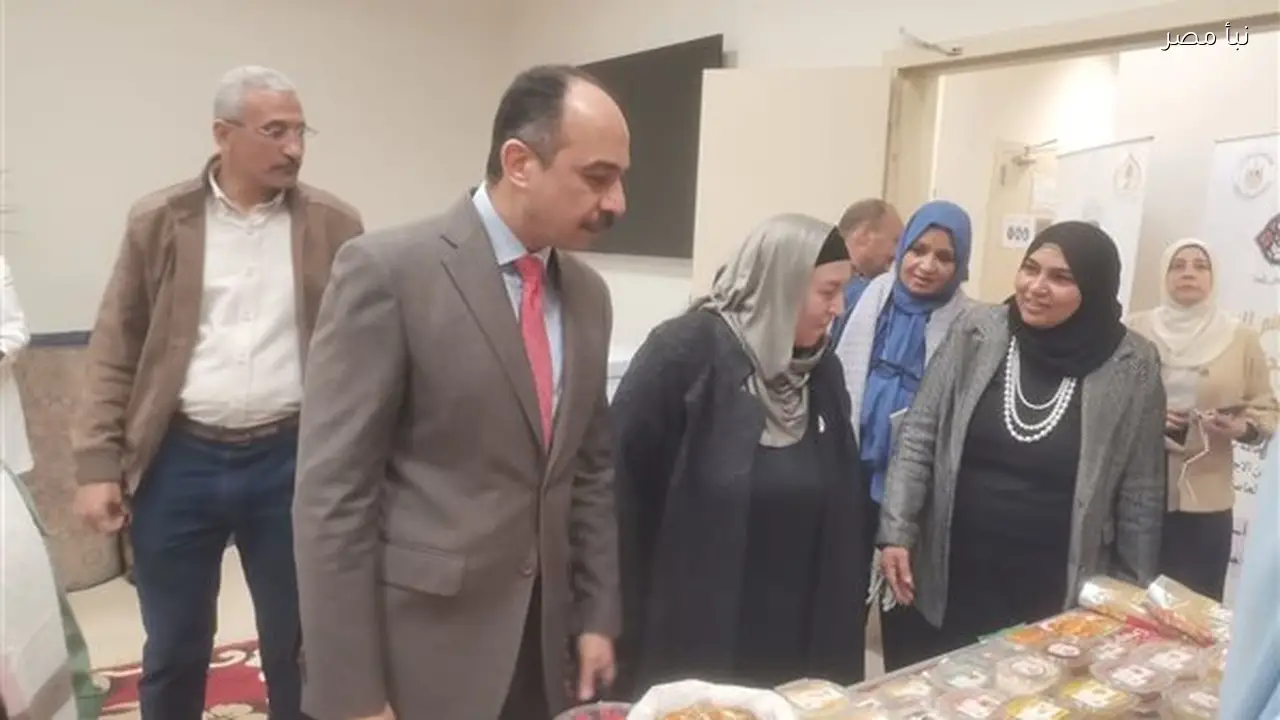 افتتاح معرض للسلع الأساسية في ديوان عام وزارة الأوقاف بالتعاون مع وزارة التضامن