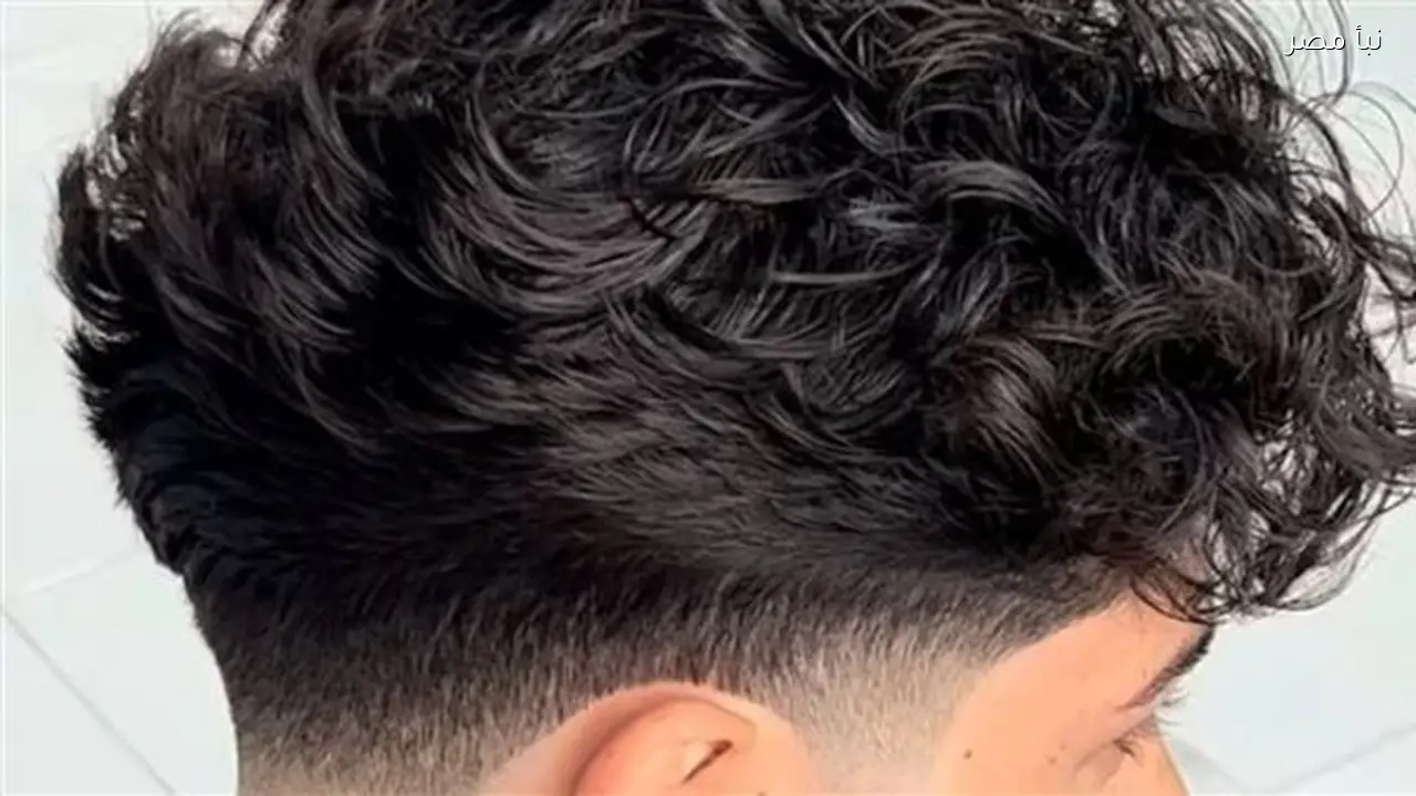 التعليم تشدد على الانضباط المدرسي بعد استبعاد 31 طالبًا بسبب قصات الشعر