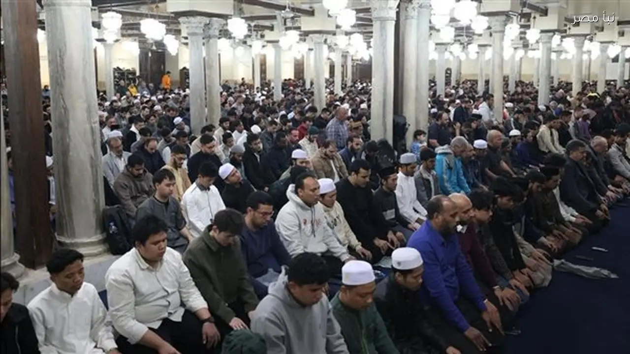 الجامع الأزهر يفتتح أولى ليالي شهر رمضان بصلاة العشاء والتراويح بحضور آلاف المصلين