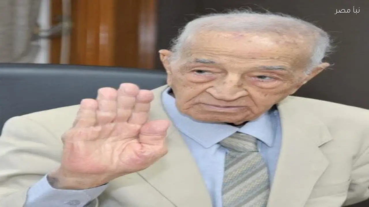 تشييع جثمان الإذاعي الكبير فهمي عمر بمسقط رأسه عقب صلاة المغرب