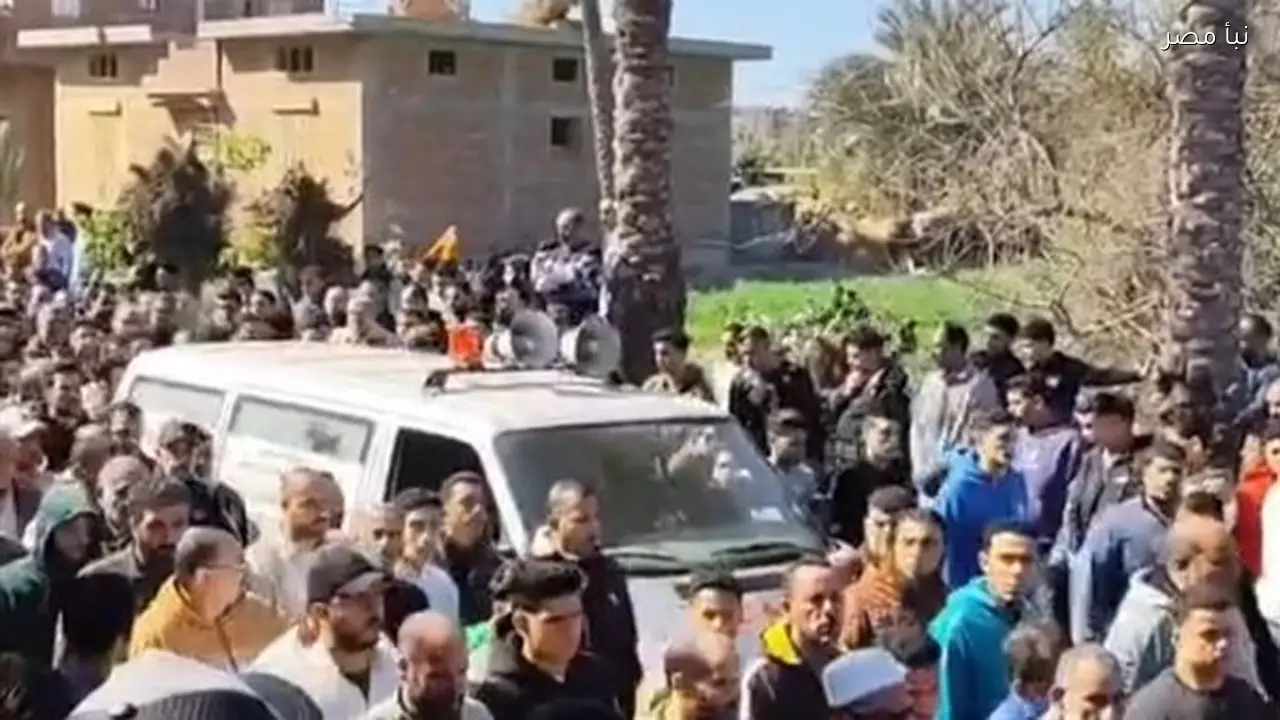 تشييع جثمان شهيد حريق قرية الشعراء في مسقط رأسه بالبصارطة بدمياط