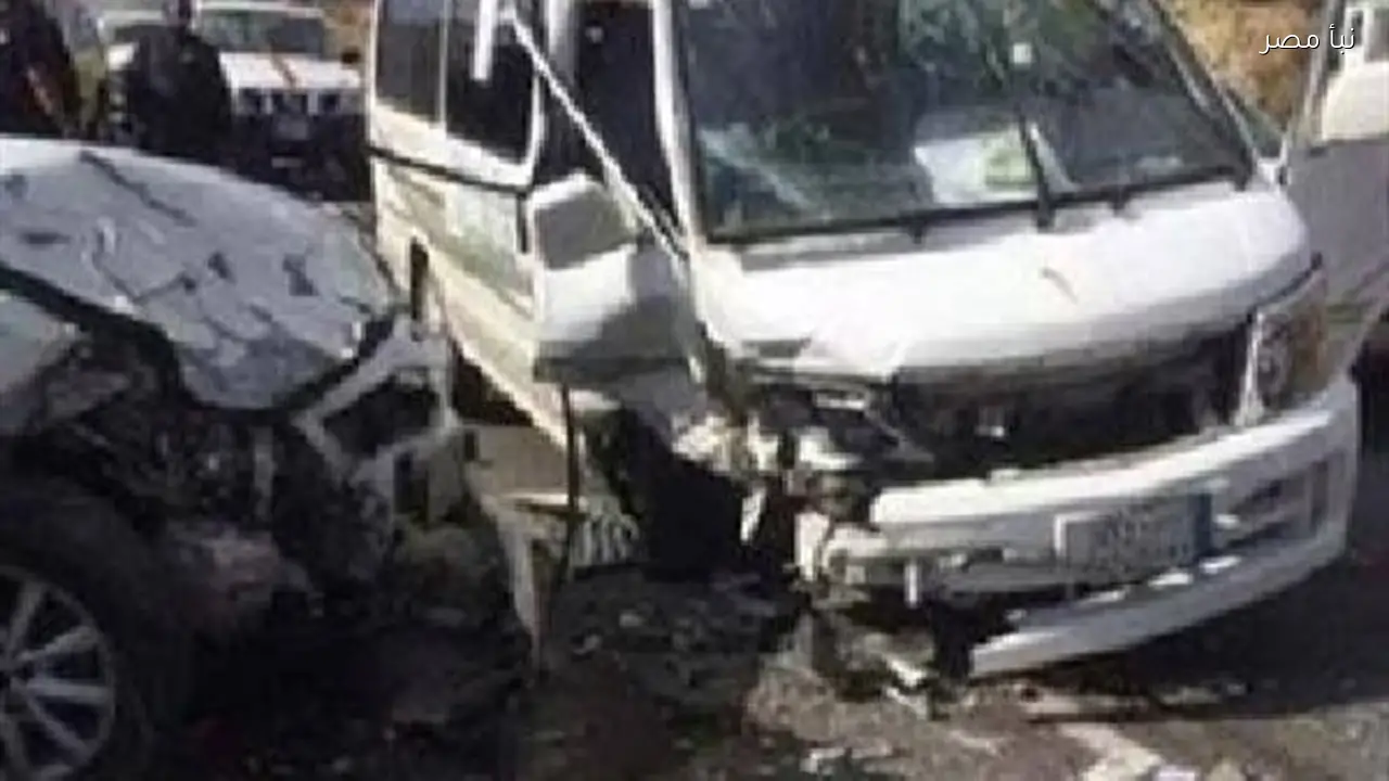 تصادم بين ميكروباصين على الطريق الدائري في الفيوم يؤدي إلى إصابة ثمانية أشخاص