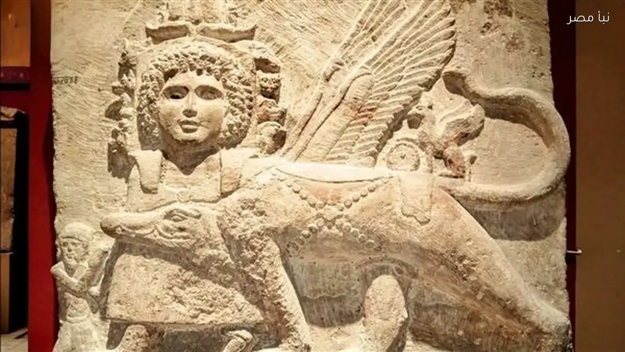توتو بالمتحف المصري رمز للحماية يجسد融合 الحضارتين المصرية واليونانية