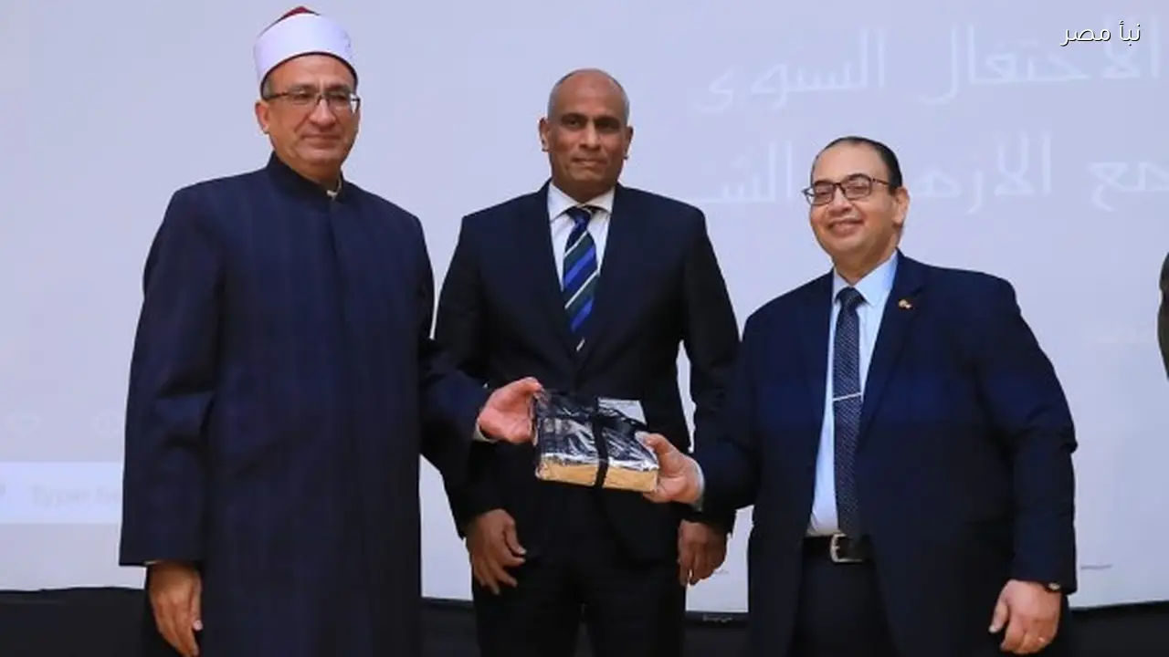 رئيس جامعة كفر الشيخ يؤكد أن الأزهر يمثل منارة الوسطية ورمز الاعتدال عبر العصور