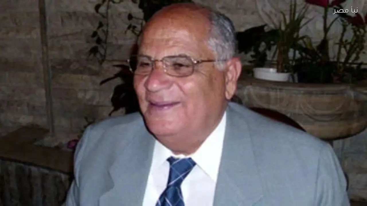 رئيس جامعة كفر الشيخ يقدم تعازيه في وفاة محافظ ورئيس جامعة الإسكندرية الأسبق