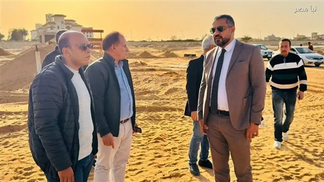 رئيس مدينة العبور الجديدة يشرف على تنفيذ ثلاثة آلاف وحدة سكنية وتطوير منطقة استثمارية