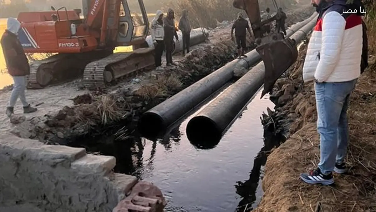 رئيس مياه القناة يتابع تقدم أعمال خط طرد محطة صرف صحي المستقبل