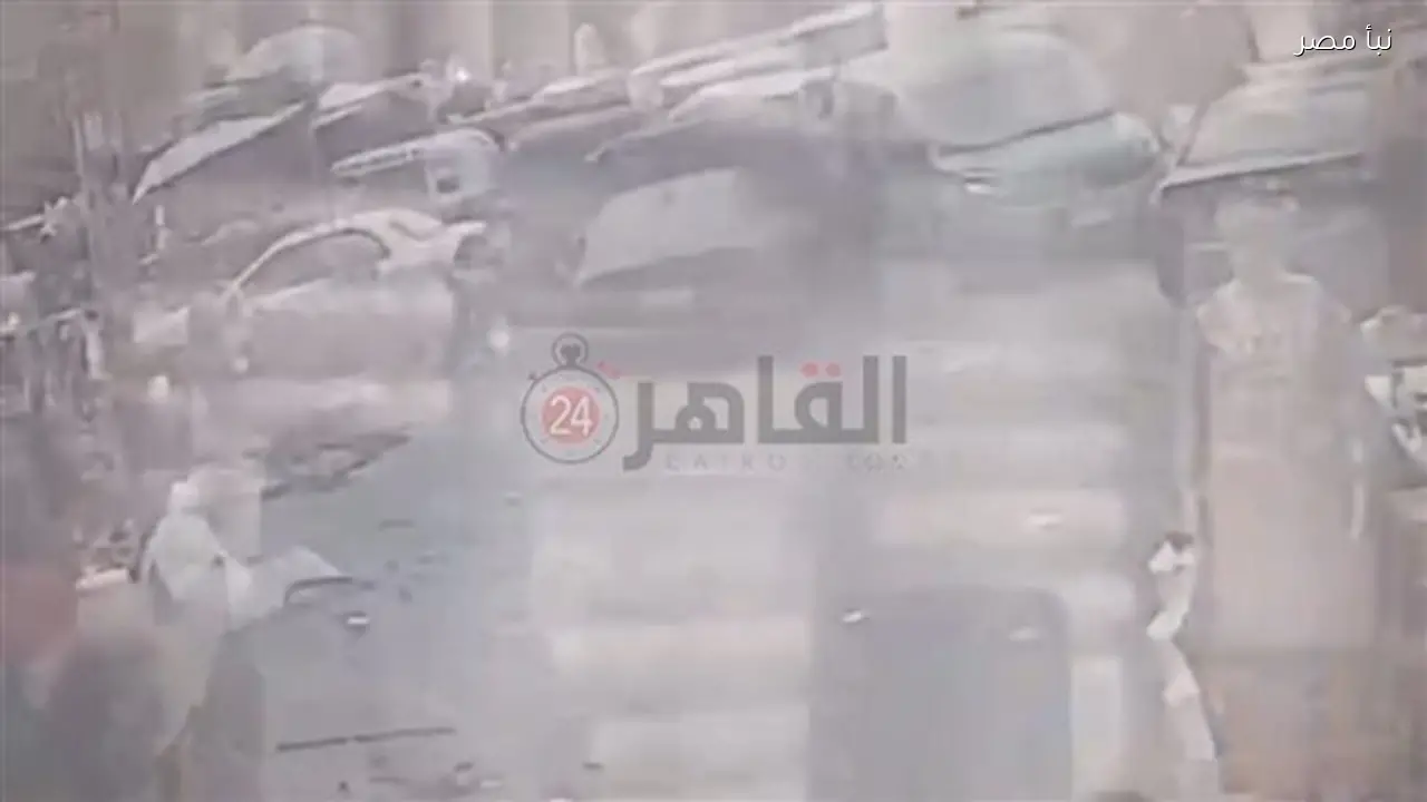 طبيبة تدهس شخصًا وتصيب سيدة في حادث مروري بمنطقة مزدحمة بالمنوفية