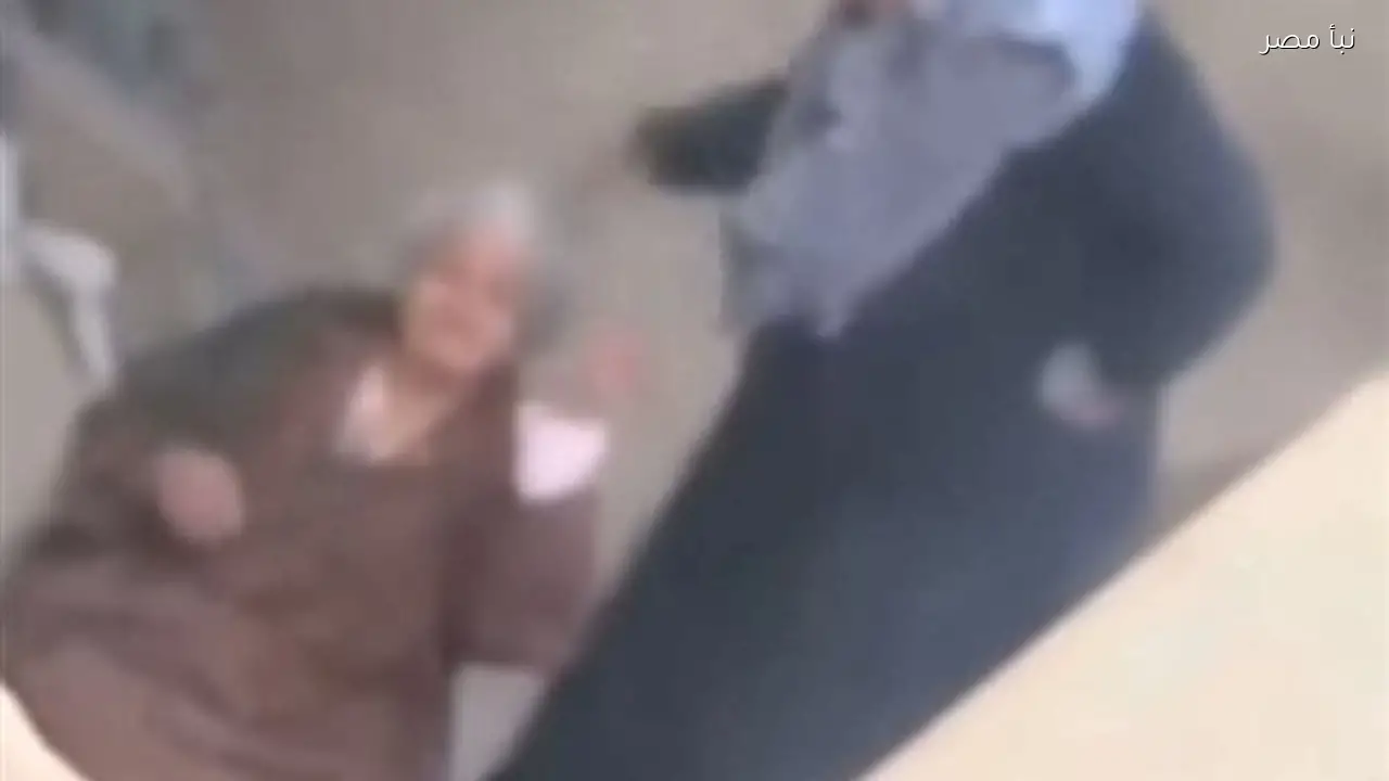 طرد أسرة مصورة الفيديو من منزلها بعد التعدي على والدتها في الشرقية