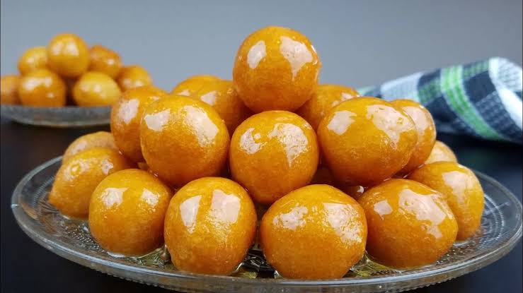 طريقة عمل الزلابيا بالحليب المكثف